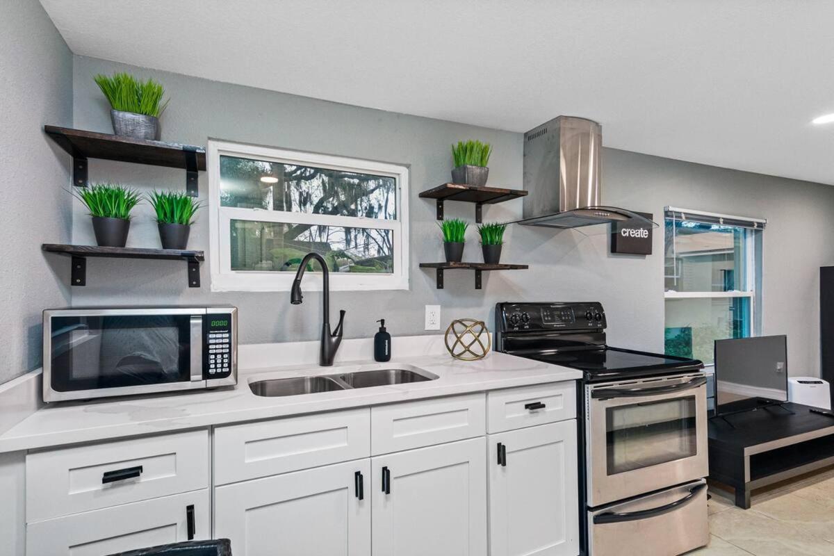 Appartamento Modern House In Clearwater With Access To A Shared Swimming Pool Safety Harbor Esterno foto